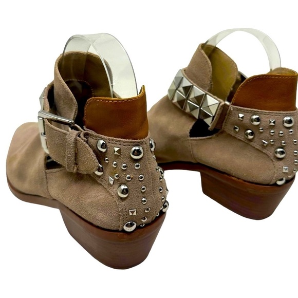 Steve Madden Zenna Suede Booties in Taupe Size 7 Western Cowboy Rodeo Festival - Picture 5 of 11